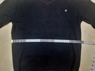 Jersey hombre color negro Guess