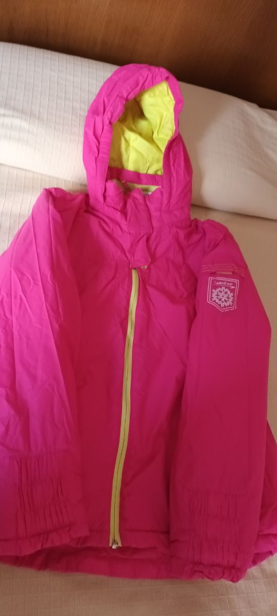 Traje de nieve completo con botas, guantes y termi