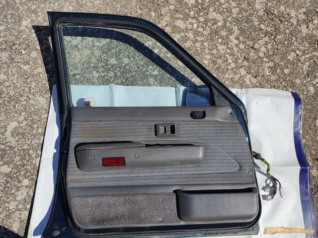 Toyota 4 runner. PUERTA CONDUCTOR