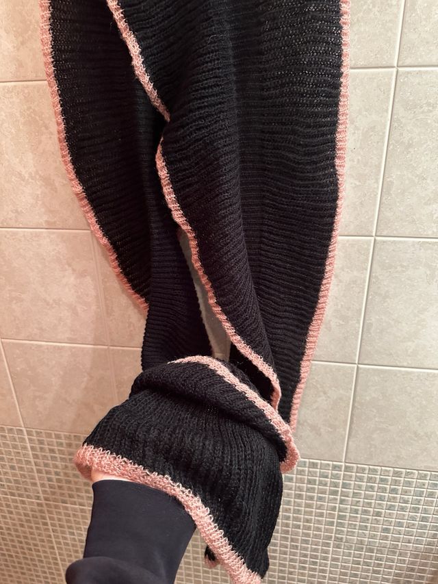 Sciarpa con bordi rosa Camomilla