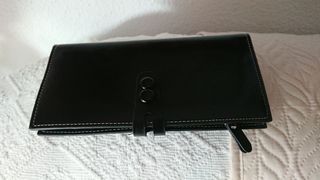 Elegante cartera/billetera, piel, negra