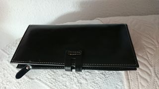 Elegante cartera/billetera, piel, negra