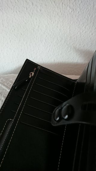 Elegante cartera/billetera, piel, negra