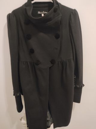 Abrigo Mónica Cordera