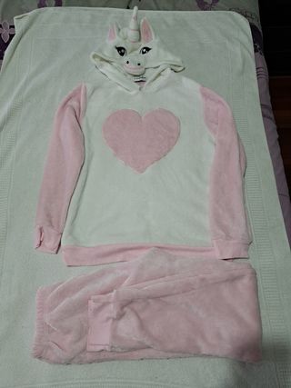Pijama unicornio talla L