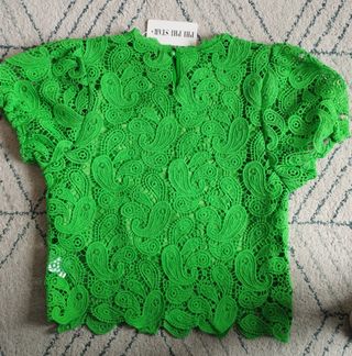 Camiseta encaje SIN ESTRENAR,CON LA ETIQUETA 