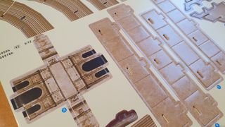 Maqueta Colisseo desmontada