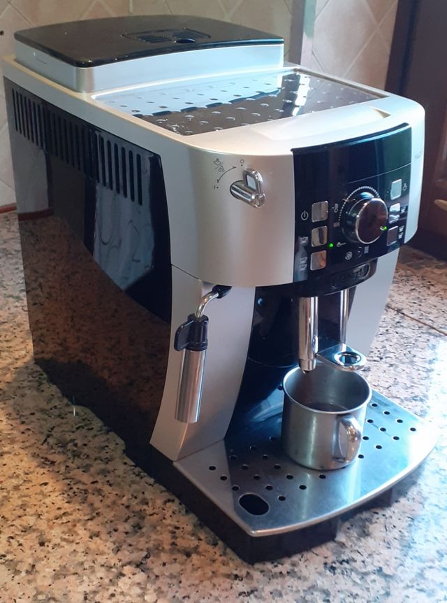 Macchina da caffè De'Longhi + elettrovalvola 3 vie