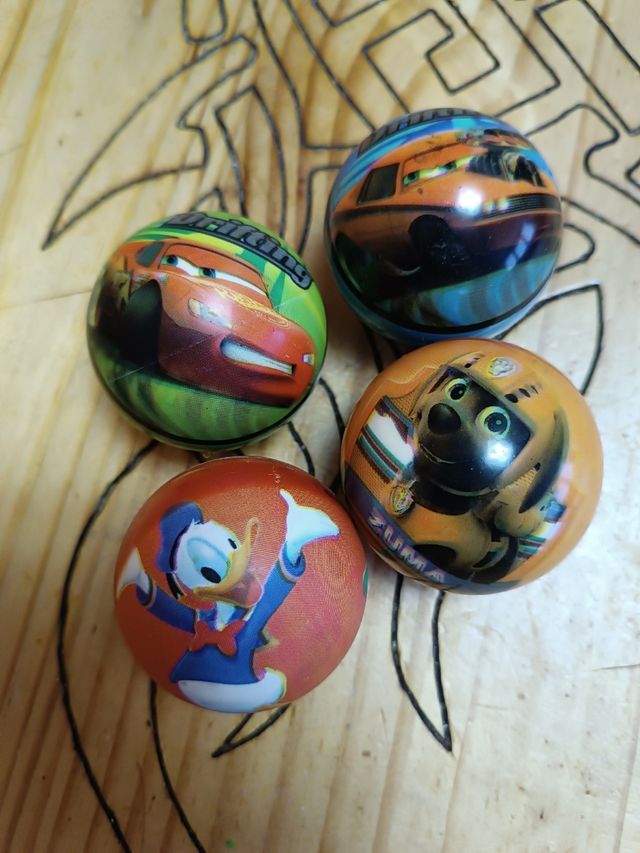 Pelotitas para perros.