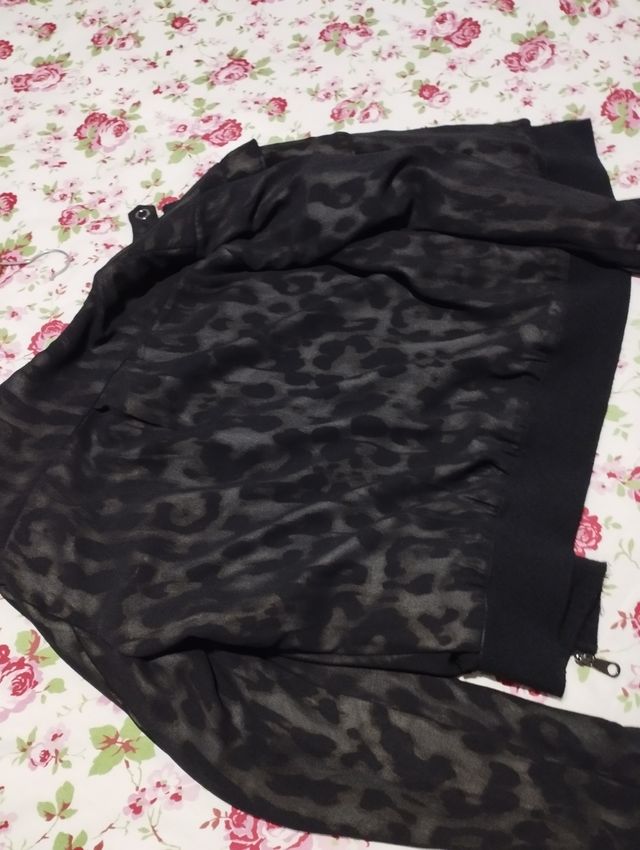 Cazadora gasa Animal Print