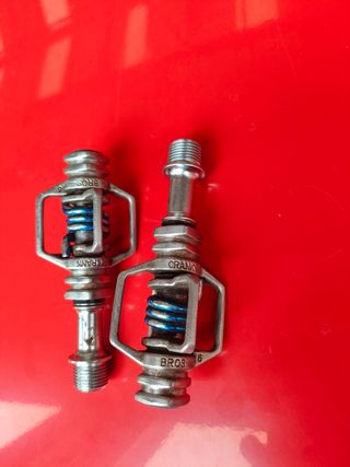 Pedales automáticos crank brothers