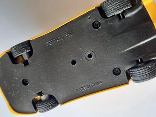 MINIATURA FERRARI F50 DE COLECCIÓN 1:43