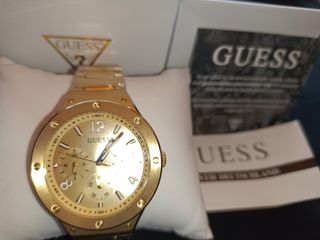 RELOJ GUESS DORADO,  NUEVO A ESTRENAR