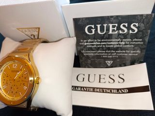RELOJ GUESS DORADO,  NUEVO A ESTRENAR