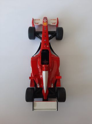 MINIATURA FERRARI F1 2002 DE COLECCIÓN 1:43