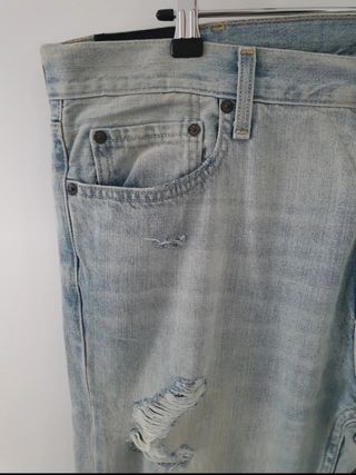 Pantalón Hollister Roto