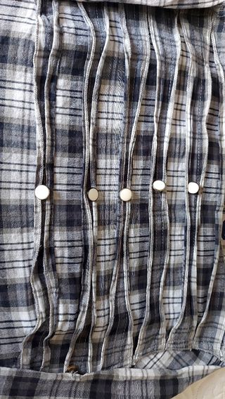 Blusa Adolfo Dominguez.