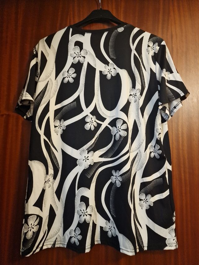 Maglietta Bianca e Nera