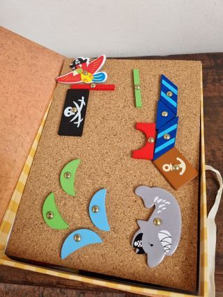Gioco a tema pirati di small foot in legno