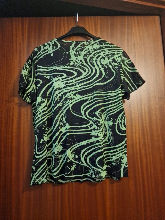 Maglietta Nera e Verde