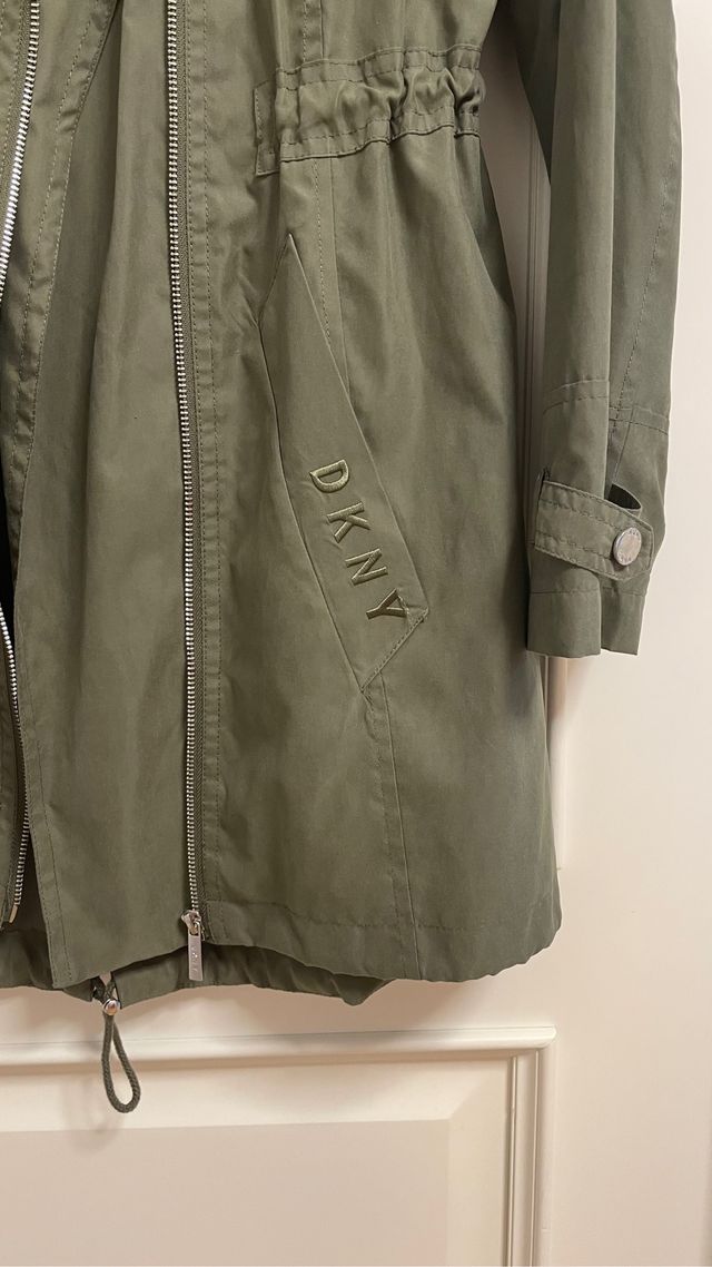 Gabardina mujer DKNY