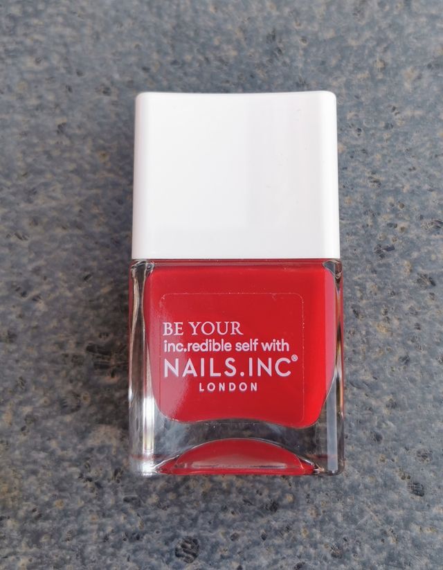 Smalto Rosso Nails Inc London