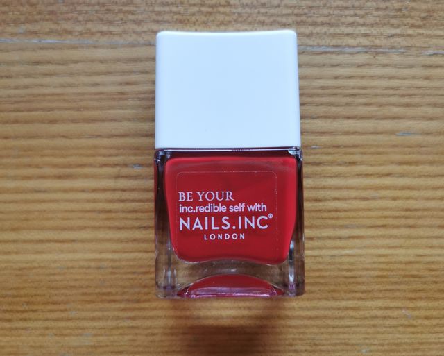 Smalto Rosso Nails Inc London