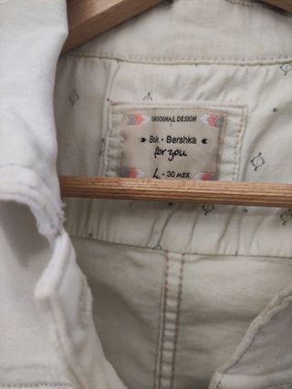 Chaqueta tejana color crudo