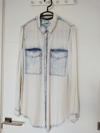 Camisa vaquera Bershka 