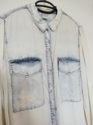 Camisa vaquera Bershka 
