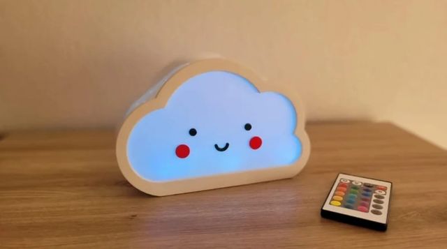Nube luz quitamiedos infantil