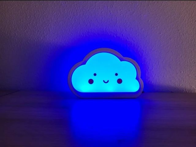 Nube luz quitamiedos infantil