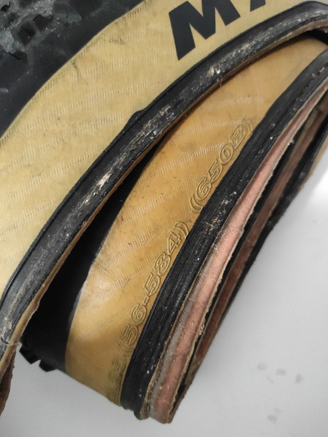 Neumático maxxis ardent 27.5" X2.25