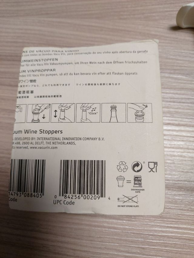 Estrattore di aria per bevande