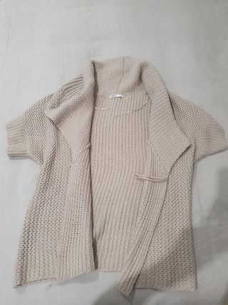 chaqueta chaleco punto oversize beige