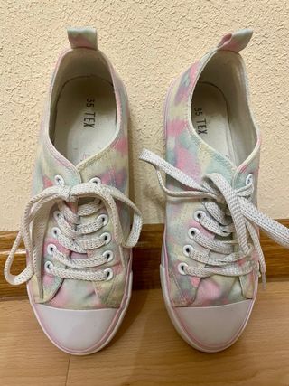 Zapatilla tipo Converse n° 35 