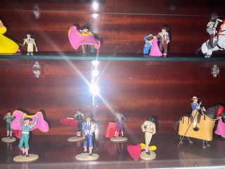 20 preciosos taurinos de plomo