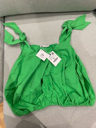 Top Zara verde Talla S