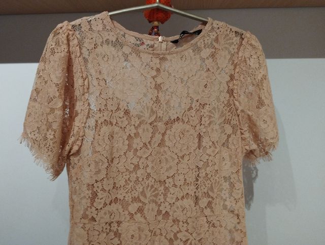 VESTIDO BORDADO ZARA