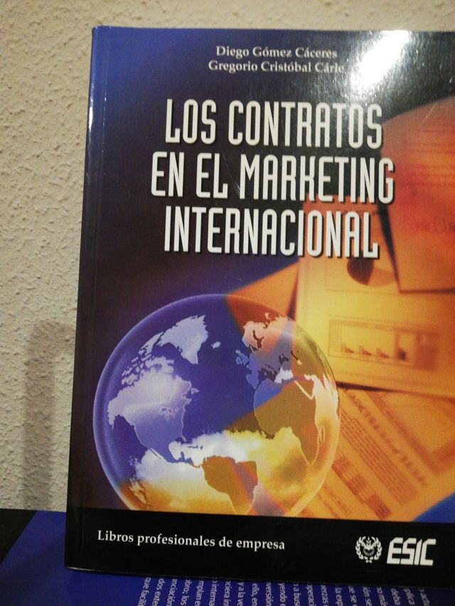 Libro contratos en el marketing internacional