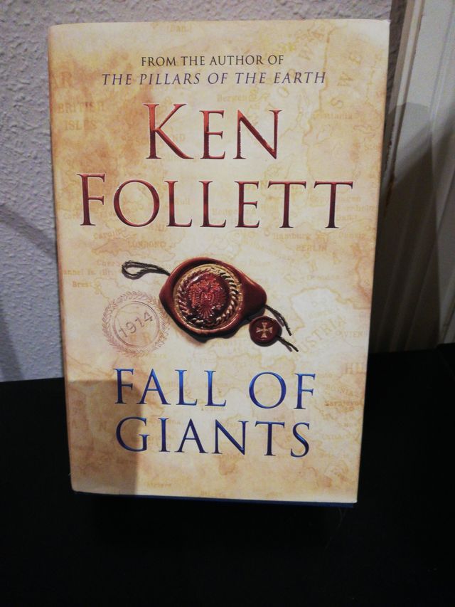 Libro de Ken Follett. Fall of giants