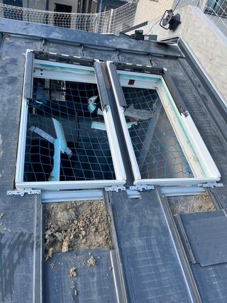 instalador  ventanas velux  etc. Cergio 692045366