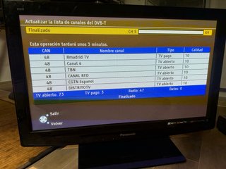 TV Panasonic 37 pulgadas con TDT y HD