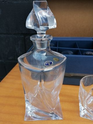 Licorera de cristal de bohemia