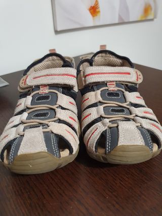 Sandalias deportivas Geox de niños 