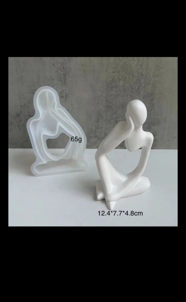 Molde figura pensador