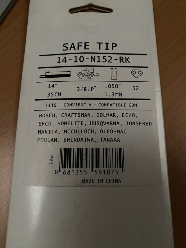 espada de motosierra carlton