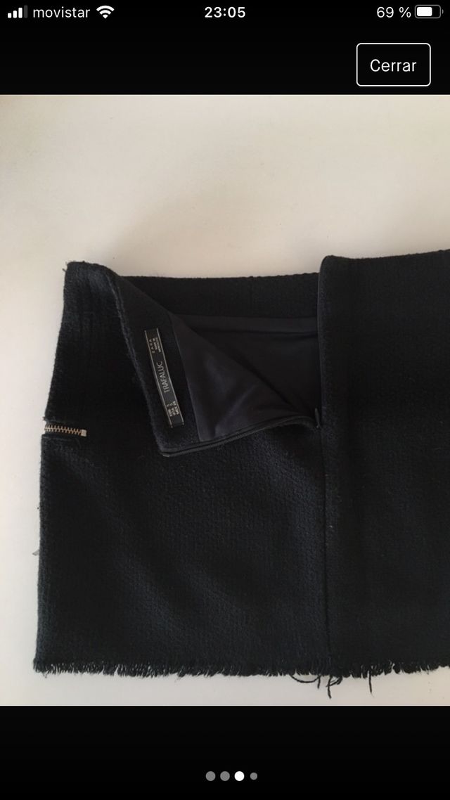 Mini falda negra de Zara