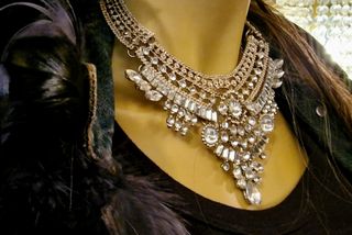 COLLAR BRILLANTES GRANDE