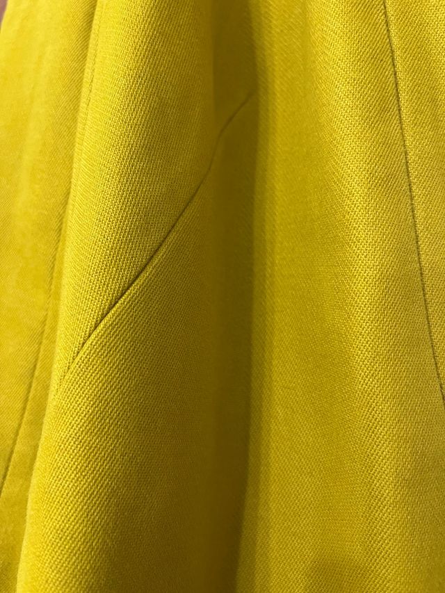 chaqueta zara talla l color mostaza